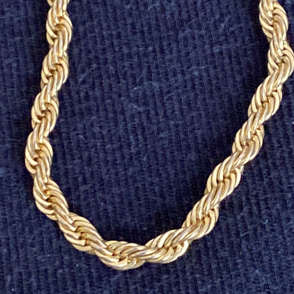 VTG Gold Tone Rope Link Necklace - Picture 2 of 5